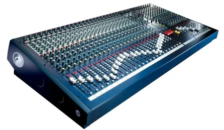 Купить SOUNDCRAFT LX7ii-24 по выгодной цене в Москве